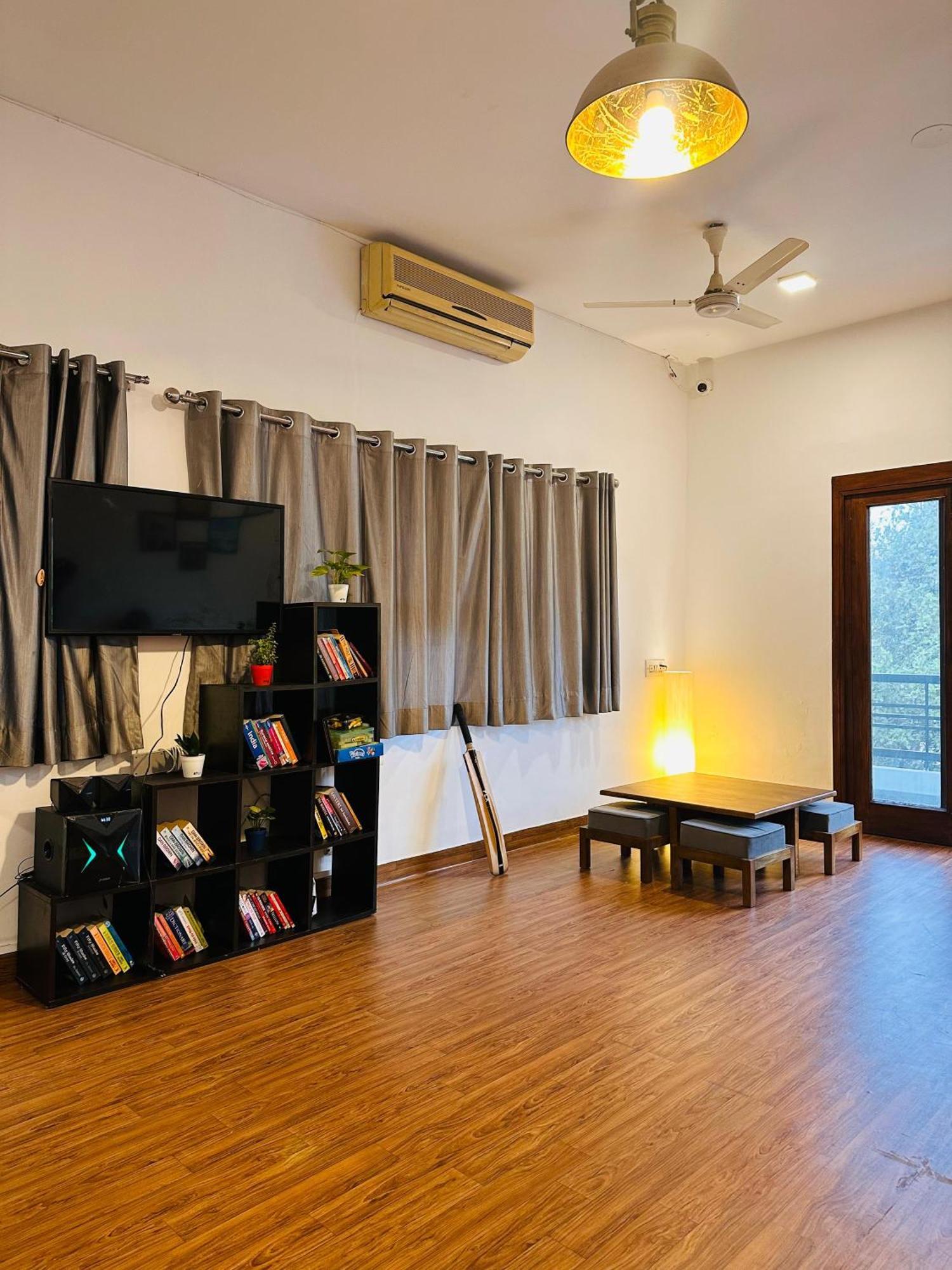 A Sleepy Fox Hostel Nowe Delhi Zewnętrze zdjęcie